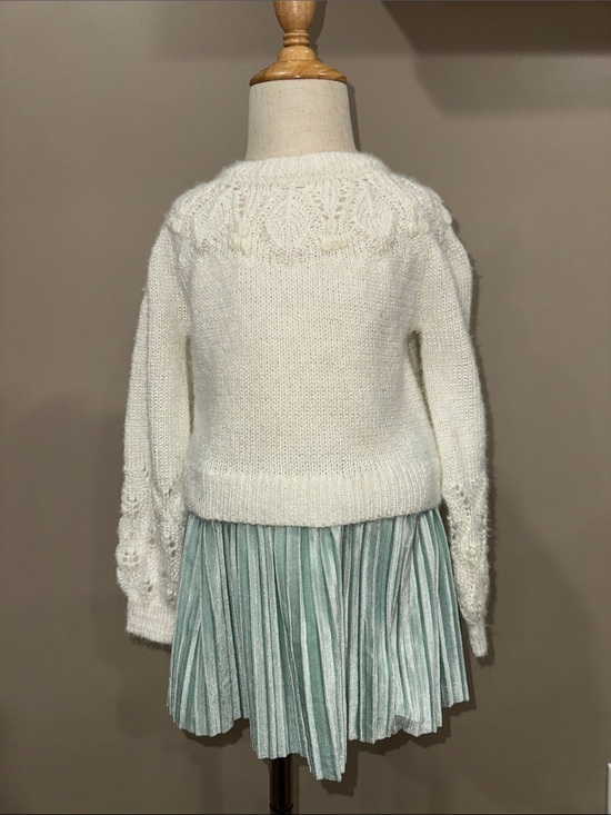 Rachel Zoe Other - Rachel Zoe Cream Sweater with Mint Pleated Skirt Set